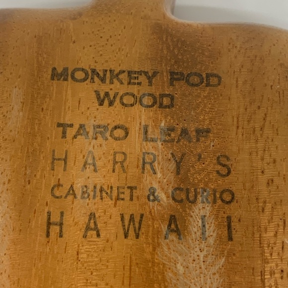 Vintage Monkey Pod Wood Taro Leaf bowl from Hawaii - Picture 6 of 6